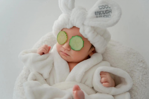 黔东南宝宝戴金好还是戴银好