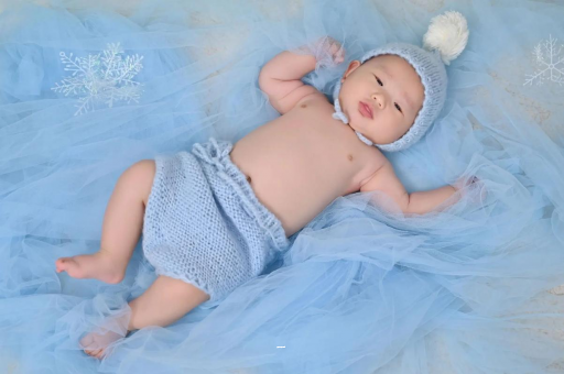 黔东南摸孕妇肚子沾喜气